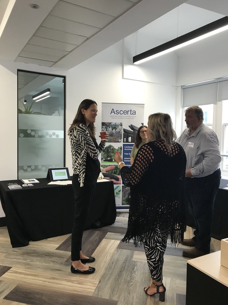 GMCC_EmmaL's tweet photo. Our exhibitors looking good this morning waiting for the @gmchamber construction summit! @designandbuild4 @LsSurfaceRepair @builder_storm @DataScopeSystem @Boll_Insurance @BSRIALtd @Lunaraerial https://t.co/XtdBix80ft
