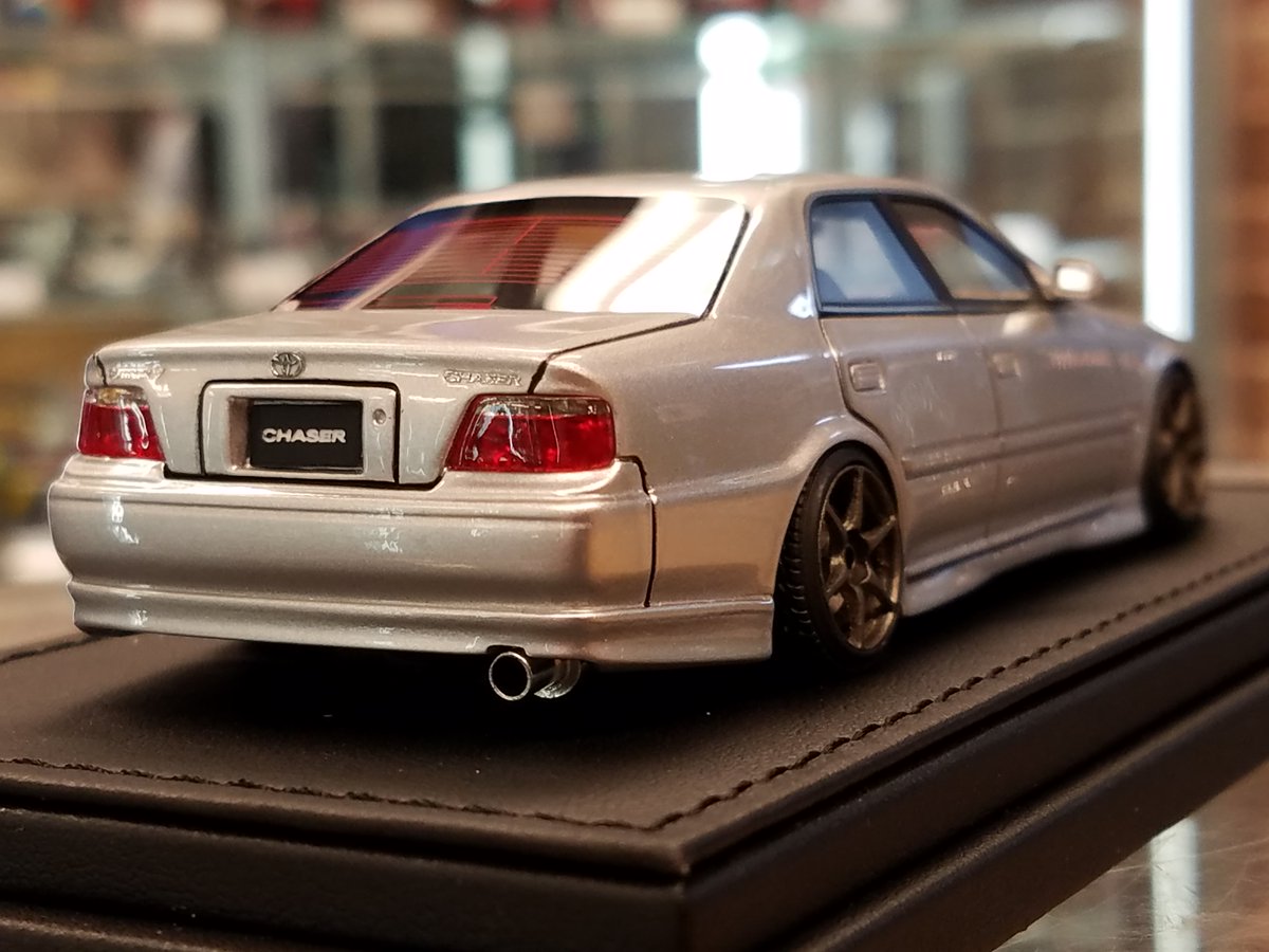 ミニカーショップ ポストホビー新宿店 イグニッションモデル 1 43新製品 トヨタ チェイサー ツアラーv Jzx100 シルバーはgt R R34 専用18インチホイール センターカバー無し パールホワイトはワークマイスター18インチホイール エアロパーツもすでに