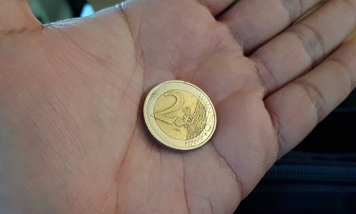 Financial disparity is very real.

RT if this can buy you lunch when converted to your local currency.