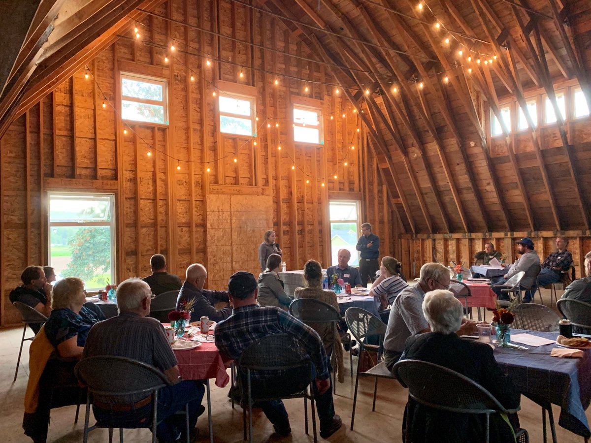 RosellaMosby's tweet photo. 12:06 am and I am done cleaning up after this meeting. The ⁦@kingpiercefb⁩ Good, Bad and Ugly of Legislative Session 2019. As KPFB President, it is my honor to facilitate important conversations to move an Ag conversation forward. Much work to be done. https://t.co/KyLnVnDecu