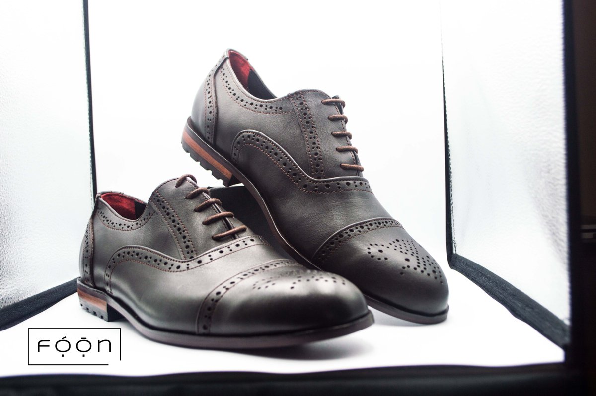 FoonNigeria's tweet photo. The dapper gentleman ought to have a pair of Brogued Oxfords in brown.⠀
⠀
Price: 20,000 NGN⠀
⠀
#Fashion #Abuja #PortHarcourt #PH #Lagos #Nigeria #MensFashion #MadeinNigeria #FOTG #Shoes #Photography #Style #WomensFashion #WeMove #FoonForTheWin #Foon https://t.co/8kEwZLEk7H