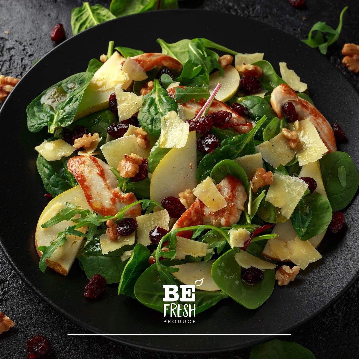 A delicious summery and light salad with pear. Mix pear, lettuce, grilled chicken fillet, cheddar cheese, cranberries and walnuts. And enjoy!

#summersalad #healtyfood #pearsalad #pear #healthysalad #delicioussalad