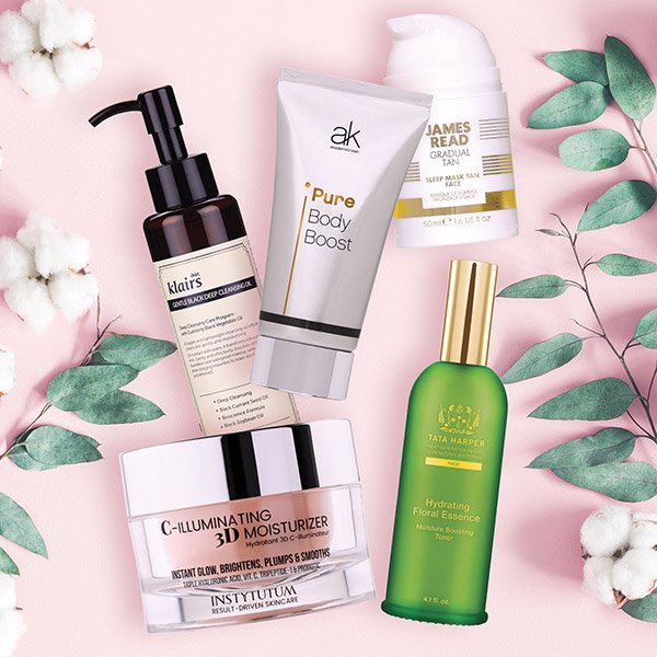 SkinHealthMag's tweet image. Craving a fresher complexion? Find out what our Editors reach for when they want their skin to GLOW, here: ow.ly/riXb50uWmie