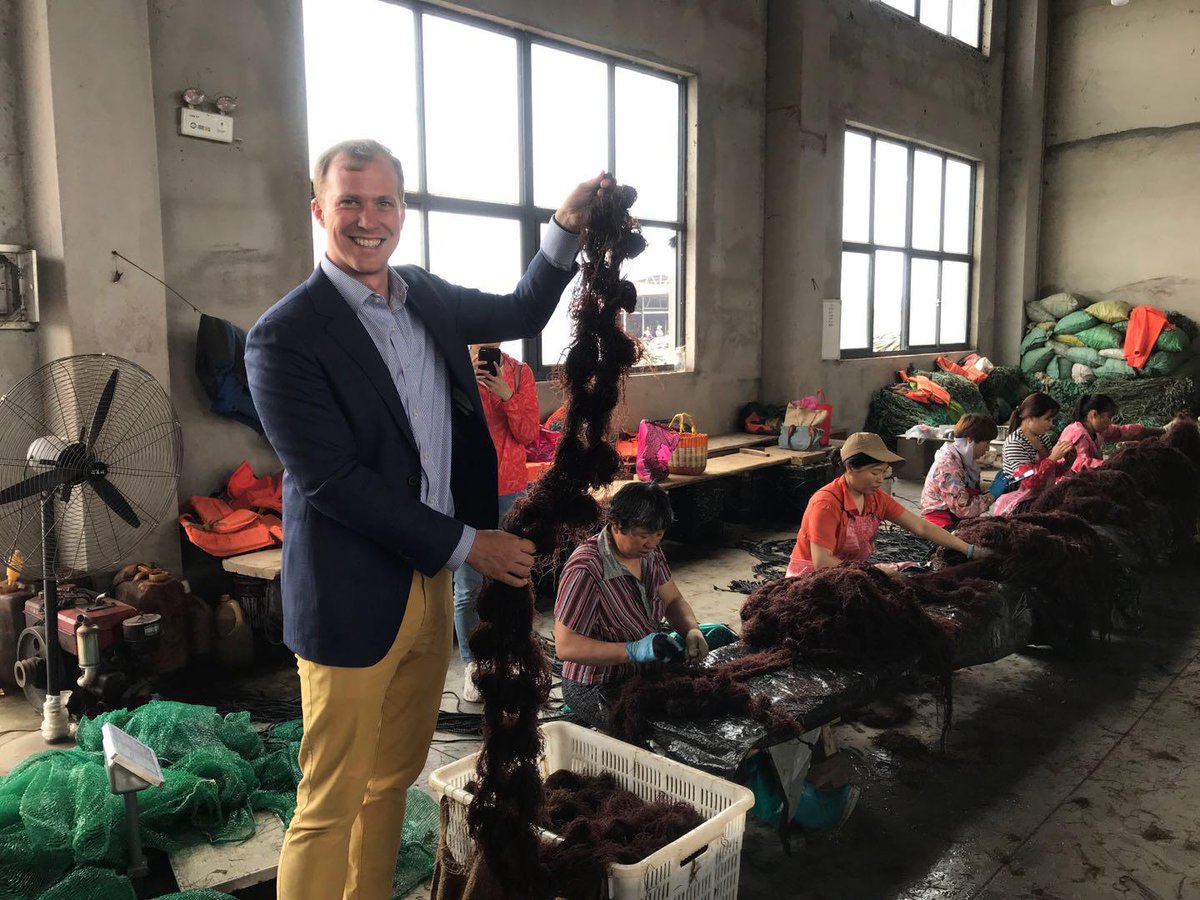 NorthSeaFarmers's tweet photo. What can we learn from the seaweed industry in China? We'll find out! Together with @sander_vdburg @WURmarine @WUReconomic we visit various sites for inspiration this week #seathesolution #seaweed @koenvanswam @valgorize https://t.co/voKZtr2WVl
