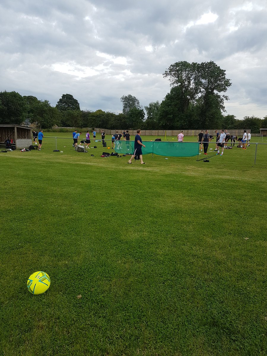 Oakham United FC (@oakhamunited) on Twitter photo Great session for the lads last night put on by <a href="/barker_pt/">Danny Barker PT</a>. 32 lads put through a tough work out. Thanks to Danny for doing the session #OUFC Great session for the lads last night put on by <a href="/barker_pt/">Danny Barker PT</a>. 32 lads put through a tough work out. Thanks to Danny for doing the session #OUFC