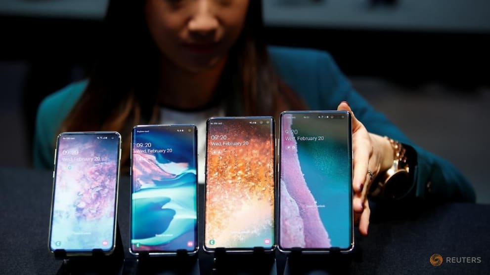 ukrphysics's tweet photo. RT @techbuddyw: Japan-South Korea trade spat threatens global tech market - See Full >> https://t.co/AGq1IQQEZj
.
.
#technology #techno #tech #games #technews #technopreneur #techlife #techstartup #techouse #technolove #techgame #technologies #technolif… https://t.co/4plSuSVKUM