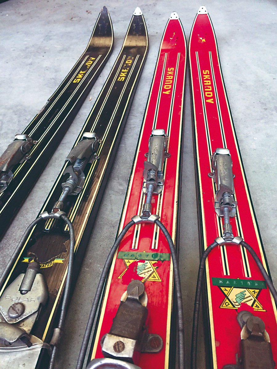 rfedinv's tweet photo. #CuriosidadesVeraniegasdeInvierno #1
¿Marcas de #esquí y #snowboard españolas? 🤔
Como históricas #PollPuig, #Skandy, #Samid, Olé-Toro Bravo y actuales @LikenSkis, @helpsnowboards... ¡Pero seguro que hay más!
Ayudanos 🙋 a completar la lista 📋
#spainsnow https://t.co/boaGHvCdM0