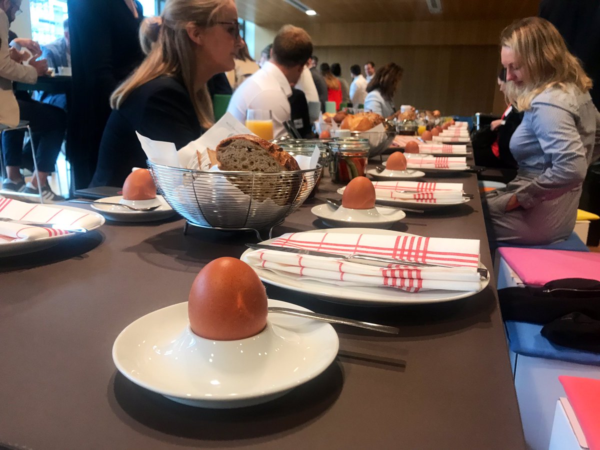 KienbaumConsult's tweet photo. Tischlein Deck Dich für das Familienfrühstück unserer Kolleginnen und Kollegen aus dem Bereich Management Consulting 🍽 🍳 #HR #HRTransformation #Organisation #Public #Diagnostics #Compensation #Performancemanagement #Management #Consulting
#Lifeatkienbaum #WePowerment https://t.co/1dZqkGfThj