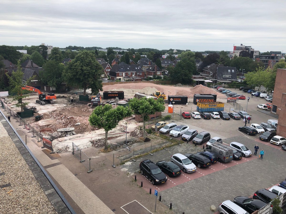 Het zuidelijk deel van de binnenstad van Winschoten krijgt een update. Het gebied wordt opnieuw ingericht en er komt een nieuw gemeentehuis. Dat heeft de gemeenteraad deze week besloten. Lees meer op onze website: bit.ly/2XFU06j