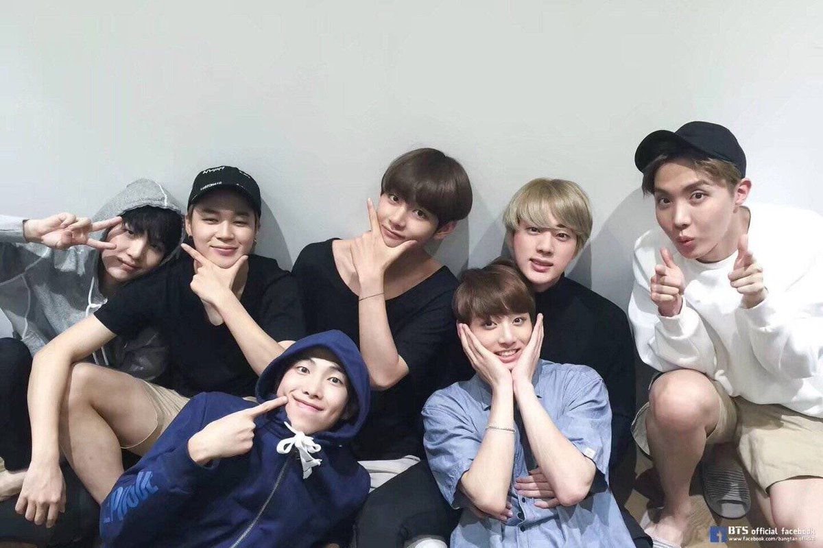 CalledGO's tweet photo. Sorry, guys. I didn't update my tweet because of my the college entrance exam. But now I am back, I will continue to support #방탄소년단 in my own strength. I hope we can be friends and support them together.
 #BTS #JIN #JIMIN #JHOPE #V #RM #SUGA #JUNGKOOK #ARMY #ARMYSelcaDay https://t.co/jXHHGae7PL