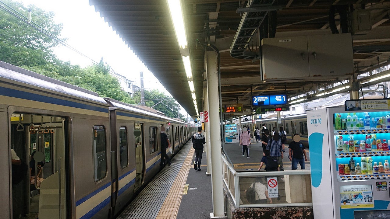 つじやん 衣笠駅 久里浜 から乗車し 17時分 総武快速線直通 普通 津田沼 行き降車 1 2番線ホーム In 横須賀市 神奈川県 T Co 2vulrwgymu T Co Smd0lfyzwd Twitter