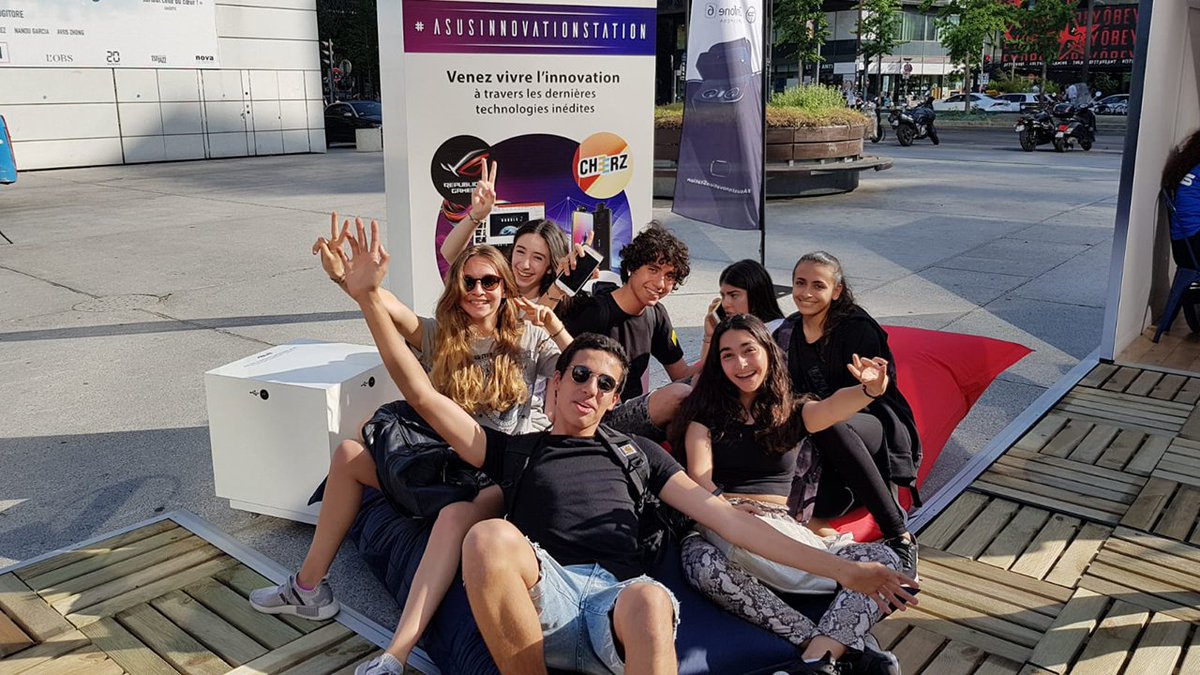 Strada Marketing (@stradamarketing) on Twitter photo Retour en images sur lâ#AsusInnovationStation by Strada. Au programme des expĂ©riences immersives et dĂ©couverte des nouveautĂ©s <a href="/AsusFrance/">ASUS France</a> : ZenFone 6, ZenBook Pro Duo et ROG Scar III. #innovation #Asus #Paris #Event #ZenFone #RepublicOfGamer
DĂ©couvrir : bit.ly/2LcVKgJ Retour en images sur lâ#AsusInnovationStation by Strada. Au programme des expĂ©riences immersives et dĂ©couverte des nouveautĂ©s <a href="/AsusFrance/">ASUS France</a> : ZenFone 6, ZenBook Pro Duo et ROG Scar III. #innovation #Asus #Paris #Event #ZenFone #RepublicOfGamer
Découvrir : bit.ly/2LcVKgJ