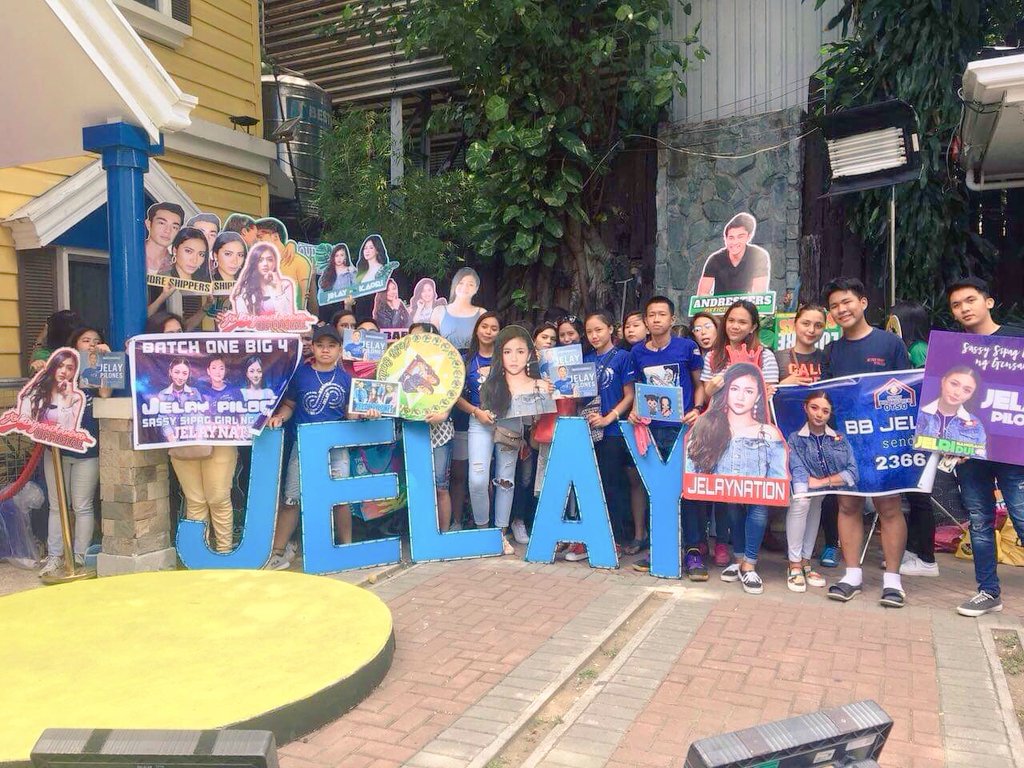 Miansi5's tweet photo. Wow ang gandang tignan good job sa inyong mga team live napaka sipag niyo
Good job's guys and good bless at all
bouna rin ang four G
#KAORIBalikLaban
@itsmeangelieofc
OTSOgether NaAngFourG https://t.co/xZoZCv8qRO