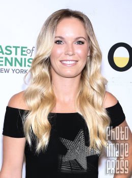 Happy Birthday Wishes to this lovely lady Caroline Wozniacki!      