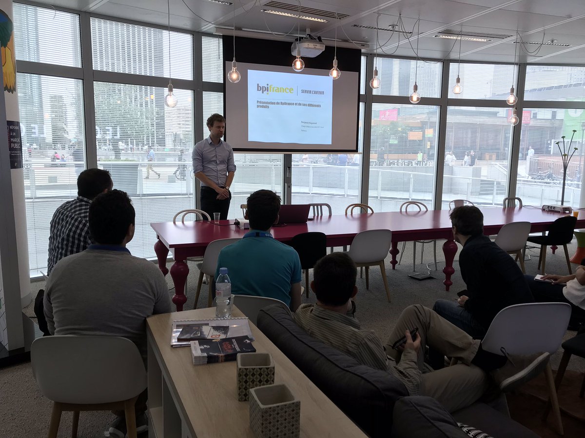 CatalyseurPOLD's tweet image. La @Bpifrance est présent ce matin à la #Base11 du @CatalyseurPOLD pour présenter ses dispositifs de financement aux entrepreneurs. @ben_HGT 💸☕️