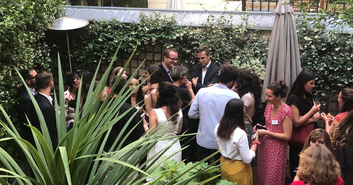 ChauveauMulonA's tweet photo. Retour sur le cocktail 😊, quelques souvenirs d’une soirée formidable.

Merci à tous de votre présence. #mulon #avocat https://t.co/1DtC37tIwN