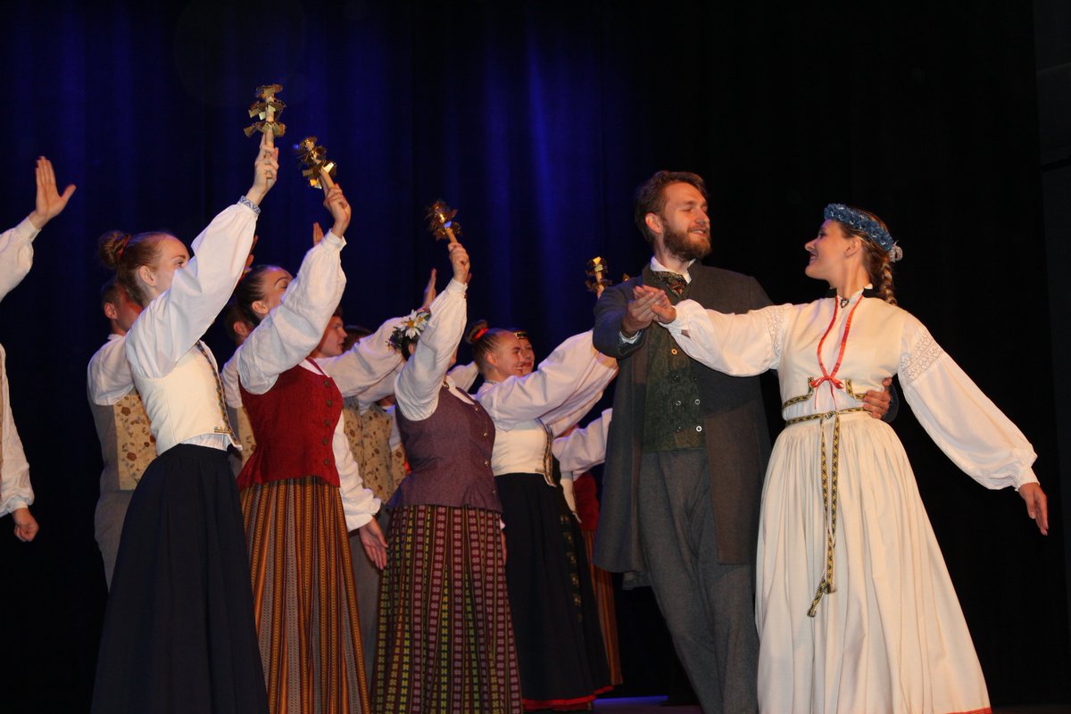 Dobeles Valsts ģimnāzija tweet media