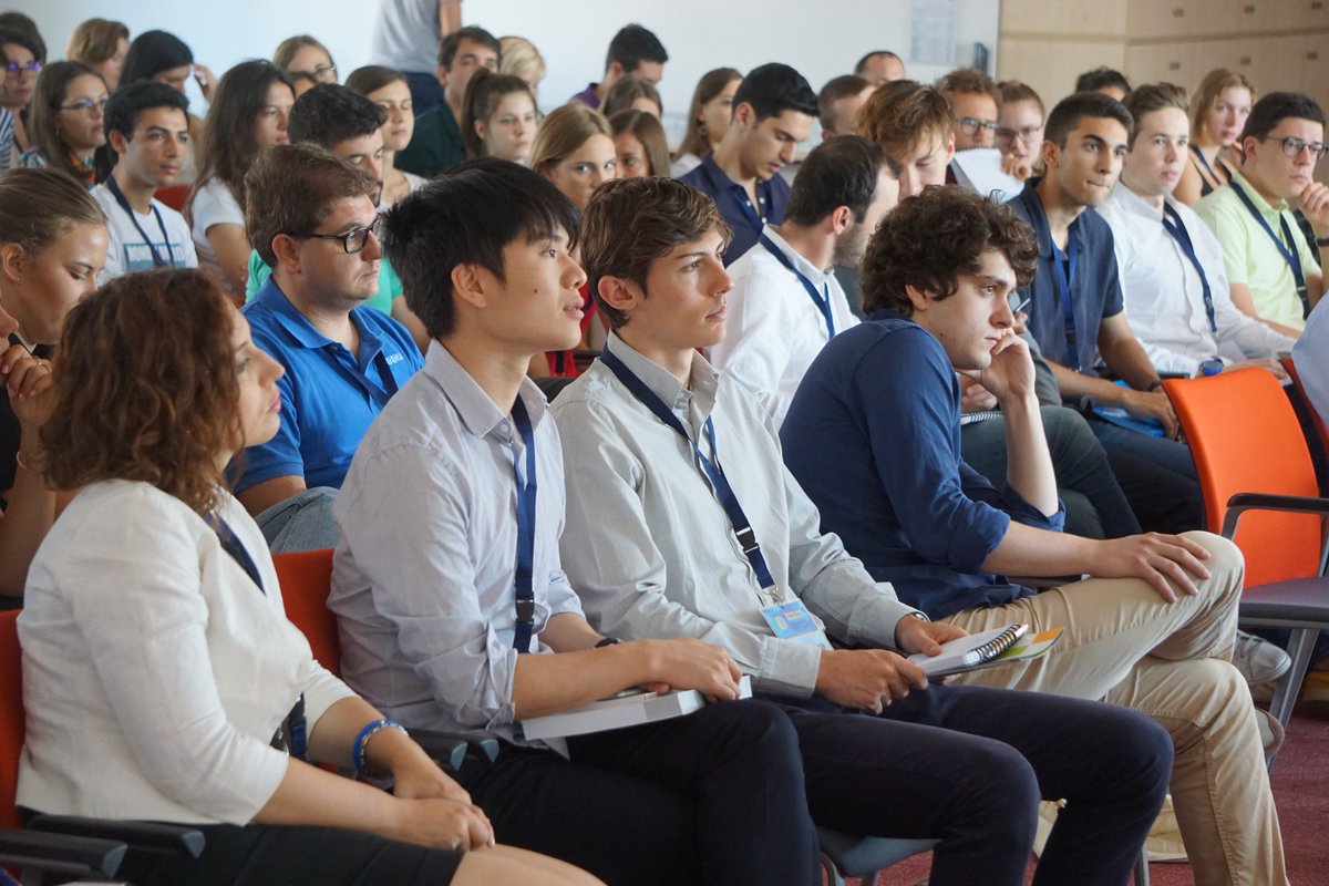 ID_EUAgora's tweet photo. Smart and engaged participants at the Budapest European Agora today! #EUAGORA19 #Europeandiversity #Europeanyouth https://t.co/y8LsBrgSZX