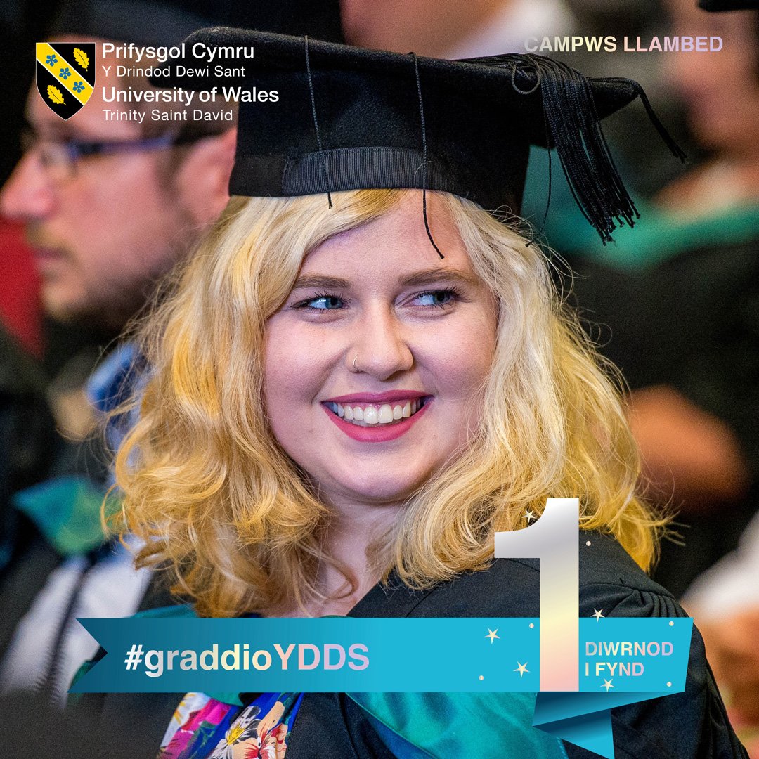 AstudioYDDS's tweet photo. Cyfrif i lawr at ddiwrnod graddio!
1 diwrnod i fynd tan ein seremoni raddio #Llambed.
Edrych ymlaen yn fawr at eich croesawu!
#graddioYDDS @drindoddewisant
Dwli dysgu? Byddwch yn feistr ar eich dyfodol.
#DalAtiiAstudio gyda #YDDS https://t.co/eumeGS94lF