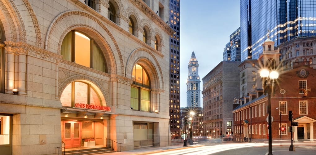 "The staff at this hotel are lovely. They are welcoming and helpful. The ladies in the breakfast/coffee library make sure guests have a pleasant start the day. I would highly recommend this hotel to anyone traveling to the downtown Boston area."

#FindYourBoston #AmesBostonHotel