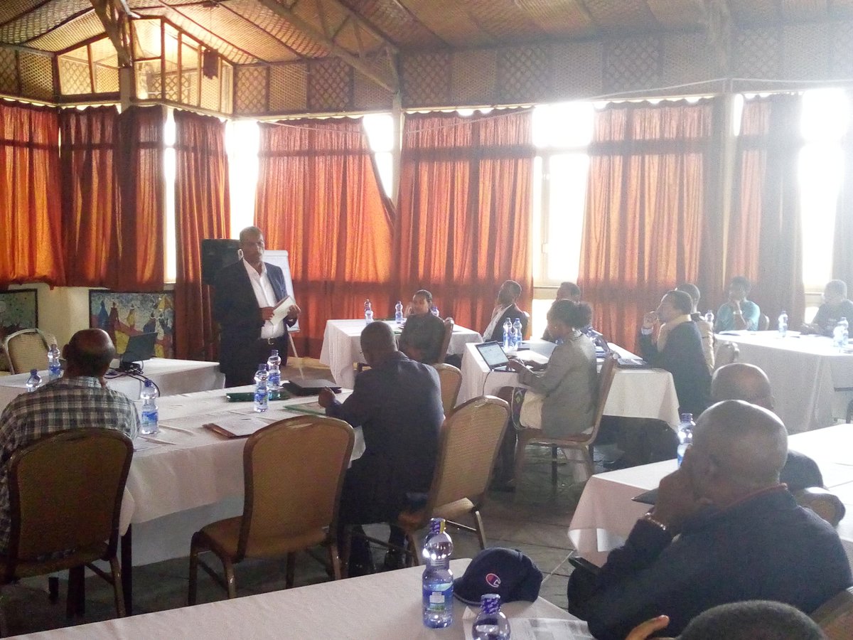 PbfProject's tweet image. #HappeningNow : Regional Briefing and Consultative Meeting for Inclusive Governance and Conflict Management Support to #Ethiopia Project with  representatives of Oromia, SNNPR and Ministry of Peace peace building actors.