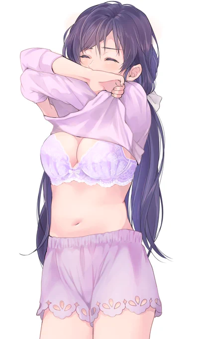 お着換え① 
