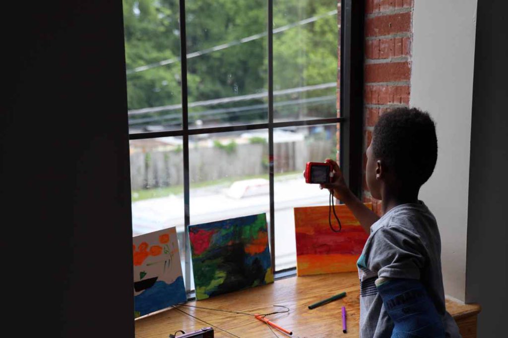 Great day of photography training yesterday at Pruitt Library!

The goal of our campaign is to reduce youth gun violence in Nashville by instilling a spirit of creativity within youth ages 7yrs to 18yrs in an effort to steer them away from gun violence. #ShootCamerasNotGunsTN