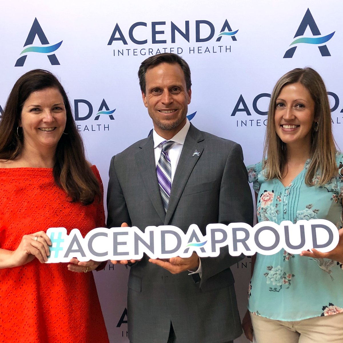 MerzBranding's tweet photo. Last week, Mary Kate and Marina attended Acenda’s celebratory event in honor of the launch and grand unveiling of their new name and brand. Case study coming soon! @acendahealth #acendaproud #acendahealth #wherelivesmoveforward #Merz #merzbranding #adagency #Creative #branding https://t.co/Yfz8kPyn5p
