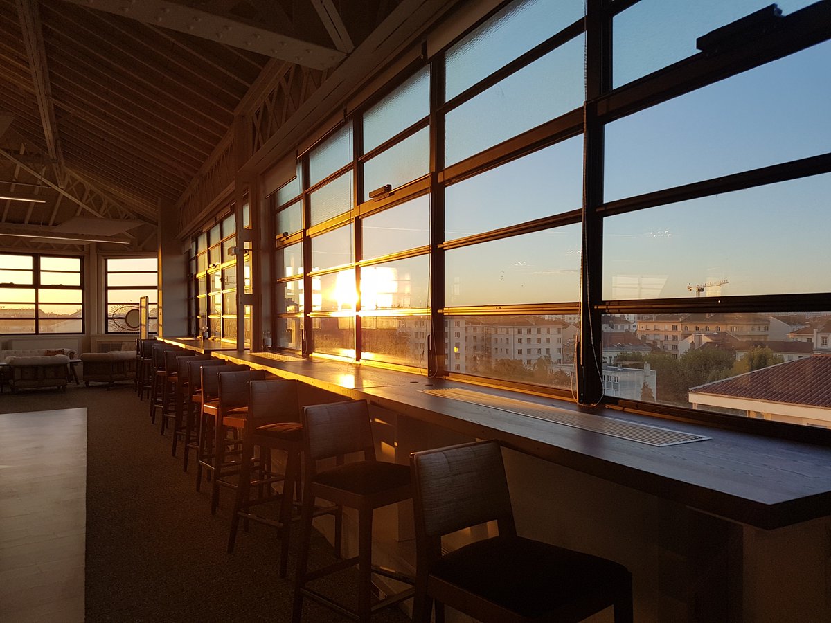 NowCoworking's tweet photo. #JEUDIPHOTO 📸
Quand le soleil se lève sur #NowLyon 😍
https://t.co/MO7BtbnbGK
#Coworking #Lyon #Zen https://t.co/KQ93gjKKW9