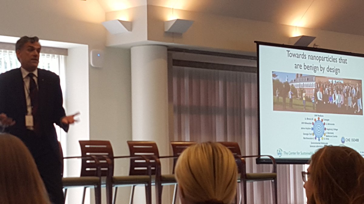 JasonGillmore's tweet photo. And we're off... @EveryWhereChem kicks off the 2nd Biennial @HopeCollege #SchaapChemSymposium with an awesome keynote on his theoretical & computational contributions to @SustainableNano #BenignByDesign #RealTimeChem https://t.co/lYJm9aX8ay
