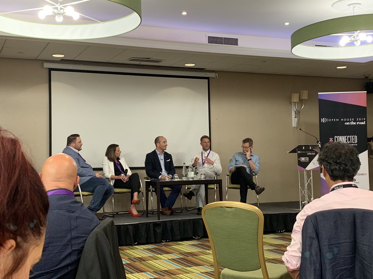 KristinaMcGuirk's tweet image. Thought provoking panel talking about boosting productivity through #tech #IoDOpenhouse @The_IoD @DannyMIDSimpson @Martyn_GillO2 @CodeInvesting @PeetDenny @bamboohr @tecmcr @TrishkeatingMcr