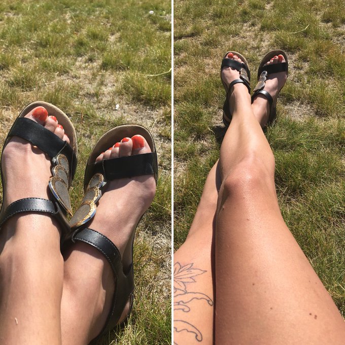 if you like my feet #rt #follow #feetpicsforsale #feetslavs #fetich my mail wefformusic@gmail.com @Jeroeny69 @xAndyx4u @robertgiguere59 @OddDoctor @Promo4Cam @proamporn @camangelspromo @funpornofan @Amat_Porn @AdultBrazil @DamasHermosas @zupergeil40 @Scarlett_mudpup<a href="/tag/rt"class="tags">#rt</a><a href="/tag/follow"class="tags">#follow</a><a href="/tag/feetpicsforsale"class="tags">#feetpicsforsale</a><a href="/tag/fetich"class="tags"><span>#fetich</span></a><a href="/tag/feetslavs"class="tags"><span>#feetslavs</span></a>