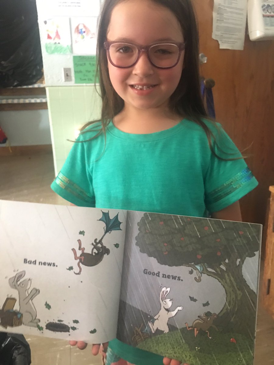 MsFrank6's tweet photo. Another similarity! These kids are on fire 🔥 “The kite got stuck in the tree just like the airplane got stuck in the tree”-Abigail (referring to the book we read this morning) https://t.co/tkuNvfe5zm