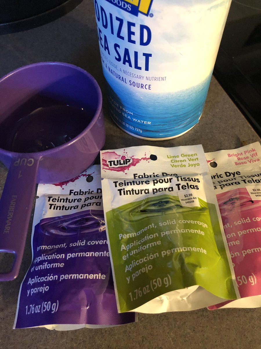 MrsForino's tweet photo. Using my math skills ๐ฌ to tie dye pillow cases today. #mathhappenseverywhere #staytuned #shouldhaveboughtakit @MissMcMannis @MrsFergsClass https://t.co/zUVfmi582h