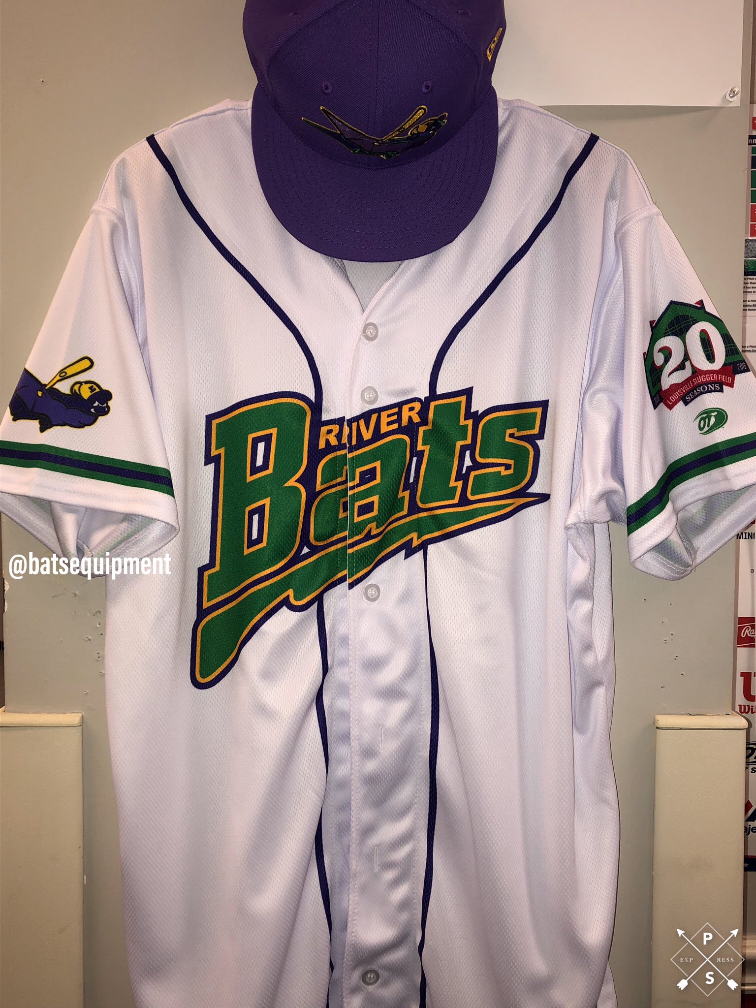 Louisville bats jersey 2025