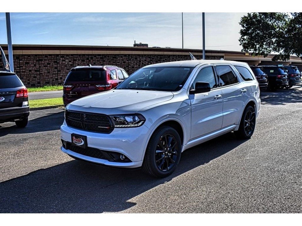 FrontierAuto's tweet image. Our upscale 2019 #DodgeDurango SXT Plus in Vice White is ready for all your family adventures! This SUV rewards you with an impressive 26mpg on the open road and brisk acceleration that will have you leading the pack. 🐎
Click here for more information: bit.ly/2XH9G9z