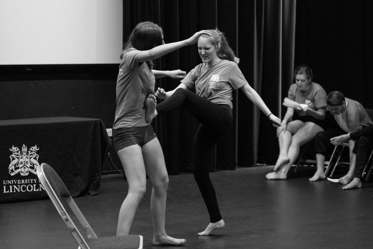 UoLSummerSchool's tweet photo. With only 3 days to go it is still not too late to join us. If you want to learn some stage combat or contemporary dance techniques then book your place now: https://t.co/JsTgaQgYw9 #LSFPA #StageCombat #ContemporaryDance # Lincoln #UOL #Drama #Dance #PerformingArts #summerschool https://t.co/8Hw4Uonhwn