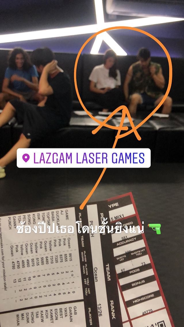 sheenasdimple's tweet photo. First activity with new colleagues 🥰🥰🥰
P.S. it very surprised that we play the game with Yaya and Nadech and Yaya hit me a lot on 2 nd round อี่นางยิงช้านนนนน
#หน่องแพ้แบบทุกเกมส์ #อี่นาย #storehub
📷 mainaii https://t.co/msDKNANjkR