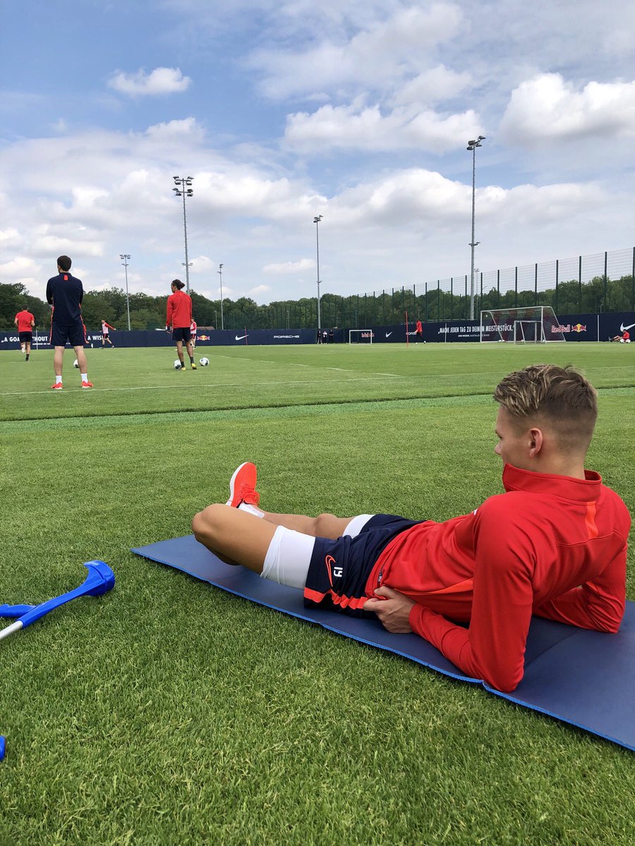 RB Leipzig tweet media