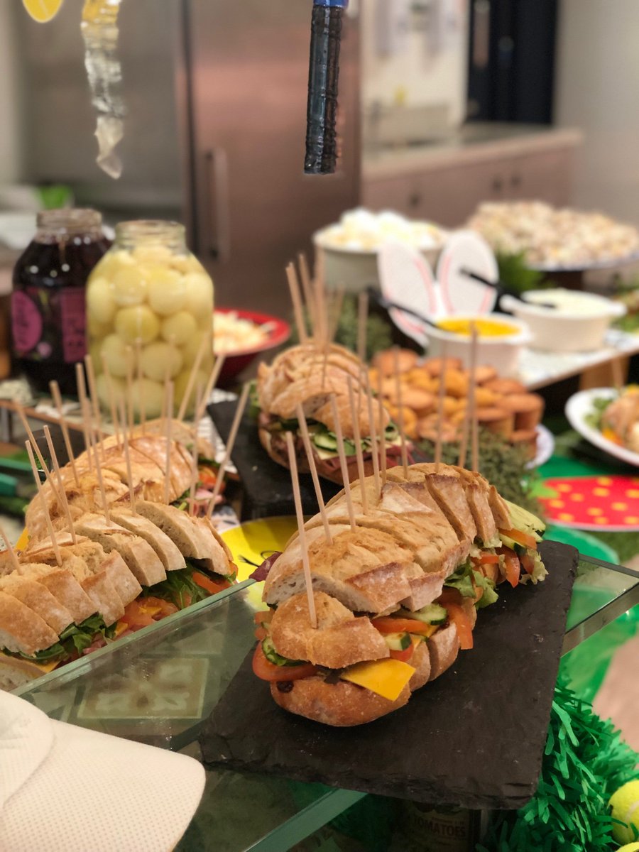 LStoreys's tweet image. Join us for the last Craigforth Wimbledon with a picnic #chefs #Foodies #tennis #gamesetmatch #welovethisbusiness #Stirling #scotcheggs #strawberries 
@lynnywinny_lynn 
@georgegunn2303