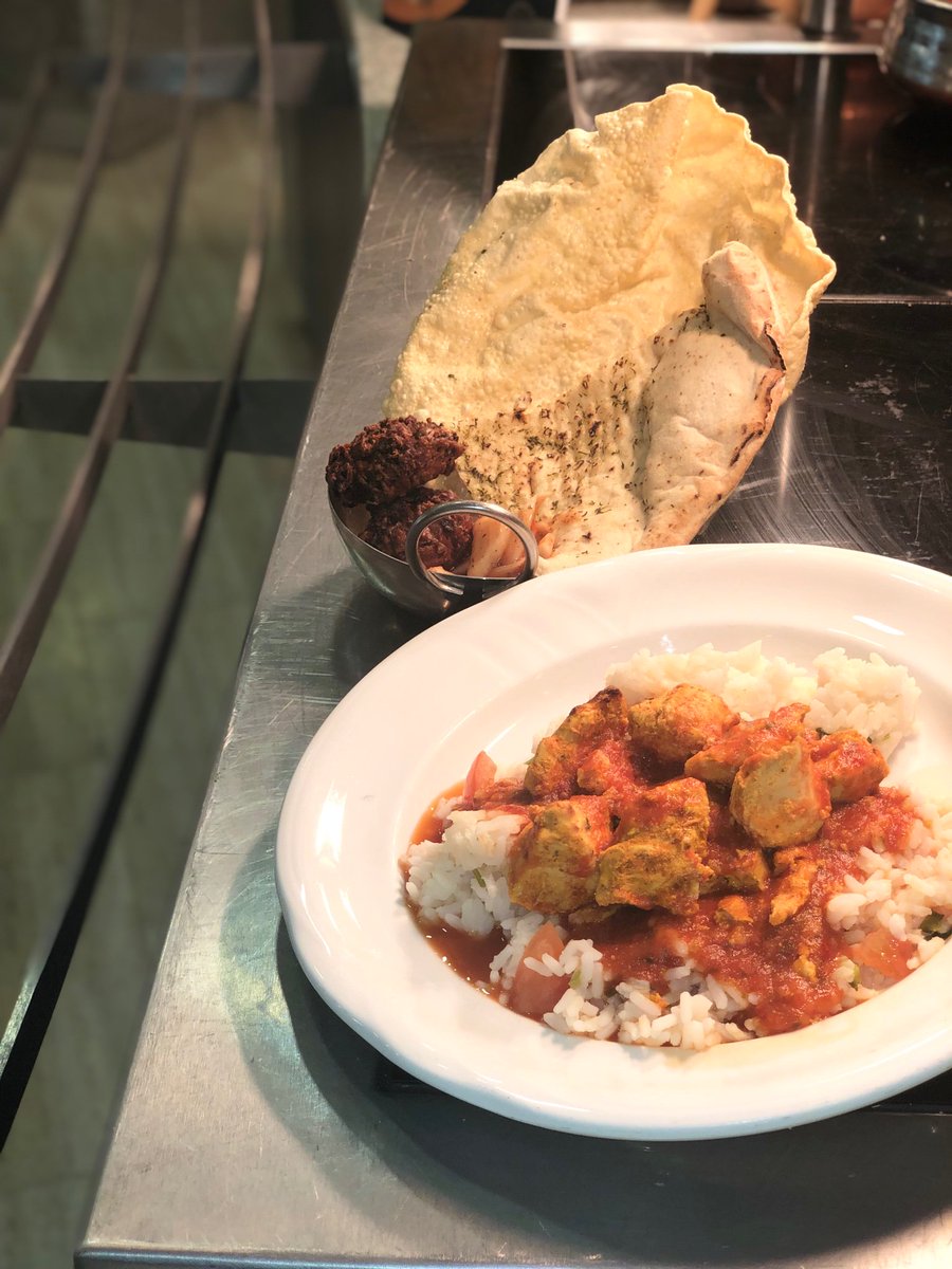 LStoreys's tweet image. Indian road trip today at craigforth join us for a feast South Indian chilli chicken tikka coriander tomato rice #indianfood #hotspicy #westisbest #oneteam #craigforth #Stirling #foodies #welovethisbusiness @lynnywinny_lynn @georgegunn2303