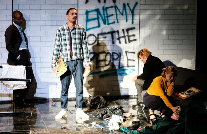 ayoungertheatre's tweet photo. Review: An Enemy of the People @PlaygroundW10 ★★★★★ "leaves the audience with no other choice than to reflect and, ultimately, to revolt" https://t.co/edBJGicFol https://t.co/eKQCNhNOVP
