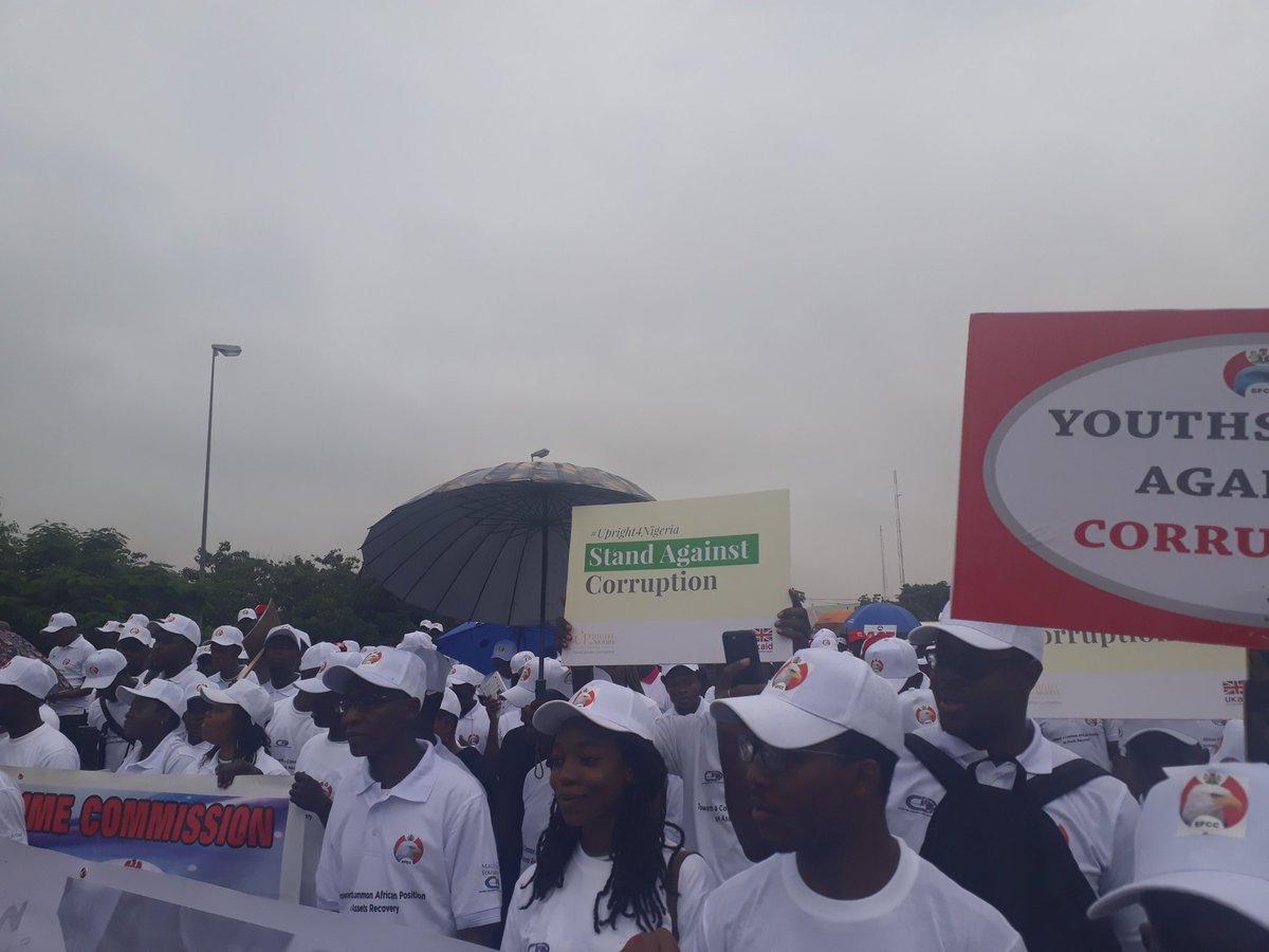 Mr_Pristine_'s tweet photo. @CDDWestAfrica support to mark African Union Anti-Corruption Day 2019. "Let's unite towards a common African position on Asset Recovery." 

#StopCorruption
#CorruptionNoMore
@AntiCorruptIntl 
@ClementNwankwo 
@SayNoCampaignNG 
#DoroCorruption
@SituationRoomNg 
@AriyoAristotle https://t.co/JzeU0bbC0G
