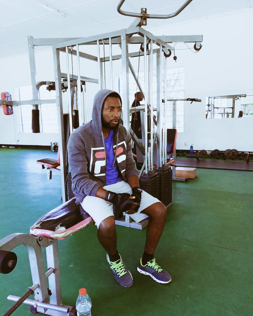 PushaKhalipsy's tweet photo. Am ready to work for what I believe in.. I owe Africa a big star.
Follow my latest music links on IG: Pusha_official FB: Pushr Khalipsy
#Mynamepusha #Pushr #MrChalila https://t.co/20ZoHaxeze