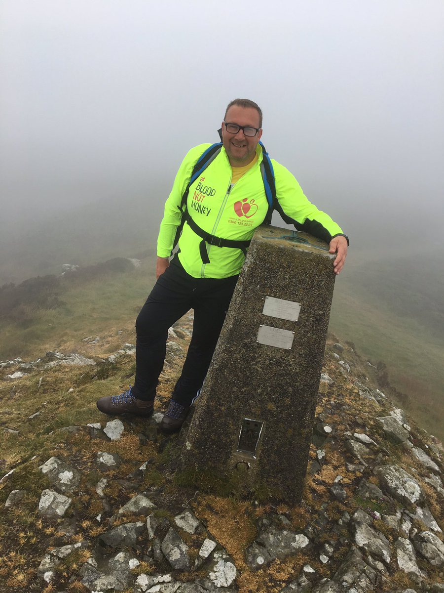 BloodNotMoney's tweet image. The last of the five planned #trigpoints #llyn #Gwynedd #NorthWales #Rhiw #Radiomast This completes our #bloodnotmoney trigpoint discovery event. #misty #noview #foggy #digitalis #birdsong Please #giveblood @GiveBloodNHS @givebloodscot @WelshBlood @GiveBloodNI