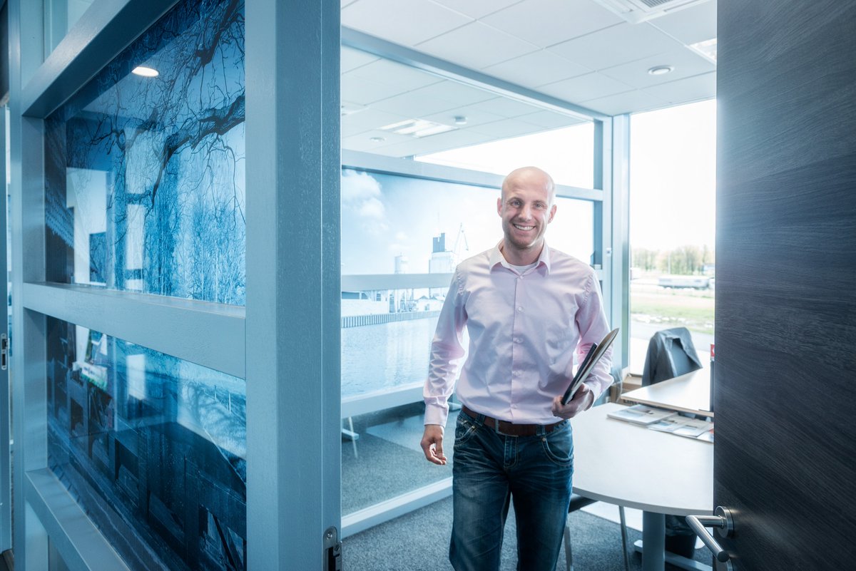 Ben jij een commerciële topper?
Voor onze vestiging in Groningen zijn wij op zoek naar een verkoper Renault lichte bedrijfswagens. Reageer snel via onderstaande link 👇, we kijken uit naar je reactie. werkenbijnijwa.nl/vacatures-bij-…