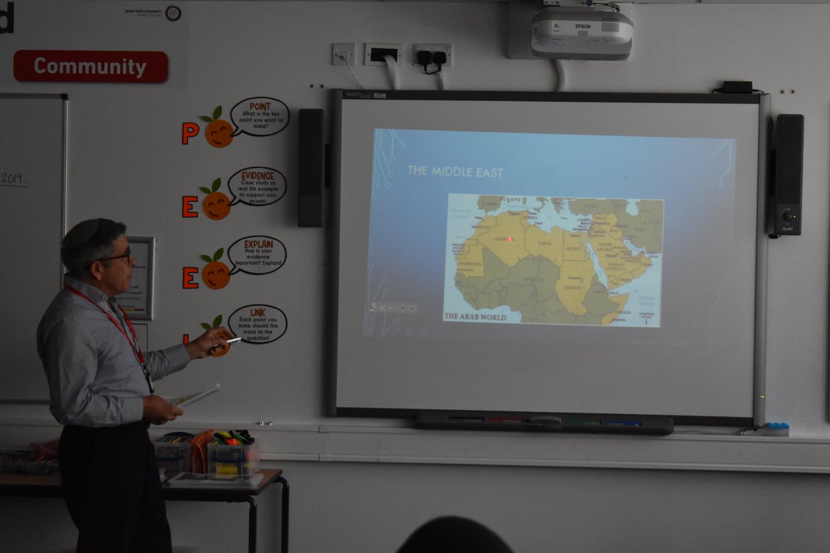 DerbyMoor's tweet image. A really informative and moving session about the Middle East conflict by Sami and Jonny (a muslim and a jew) The students were so engaged and asked lots of questions. #peacethroughknowledge @MEEDU52129985