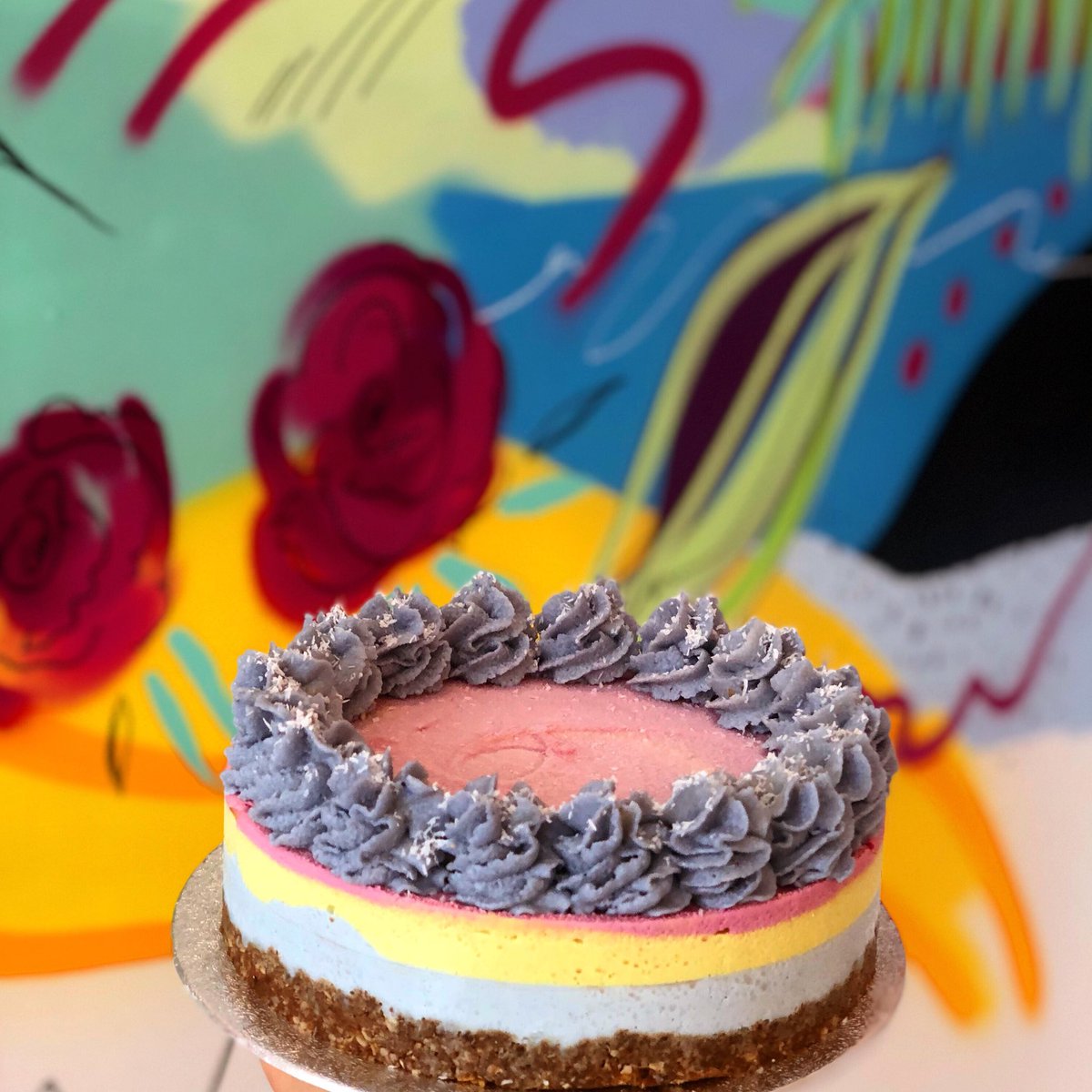 thenakery's tweet photo. We are super excited for #liverpoolpride in a couple of weeks time!!! 🎉🎉🎉
⠀⠀⠀⠀⠀⠀⠀⠀⠀
Who wants to see some rainbow cakes on the menu? 🌈
⠀⠀⠀⠀⠀⠀⠀⠀⠀
#44BerryStreet #Raw #Vegan #RefinedSugarFree #GlutenFree #DairyFree 🌱🌱🌱 https://t.co/UqxyXJZTqk