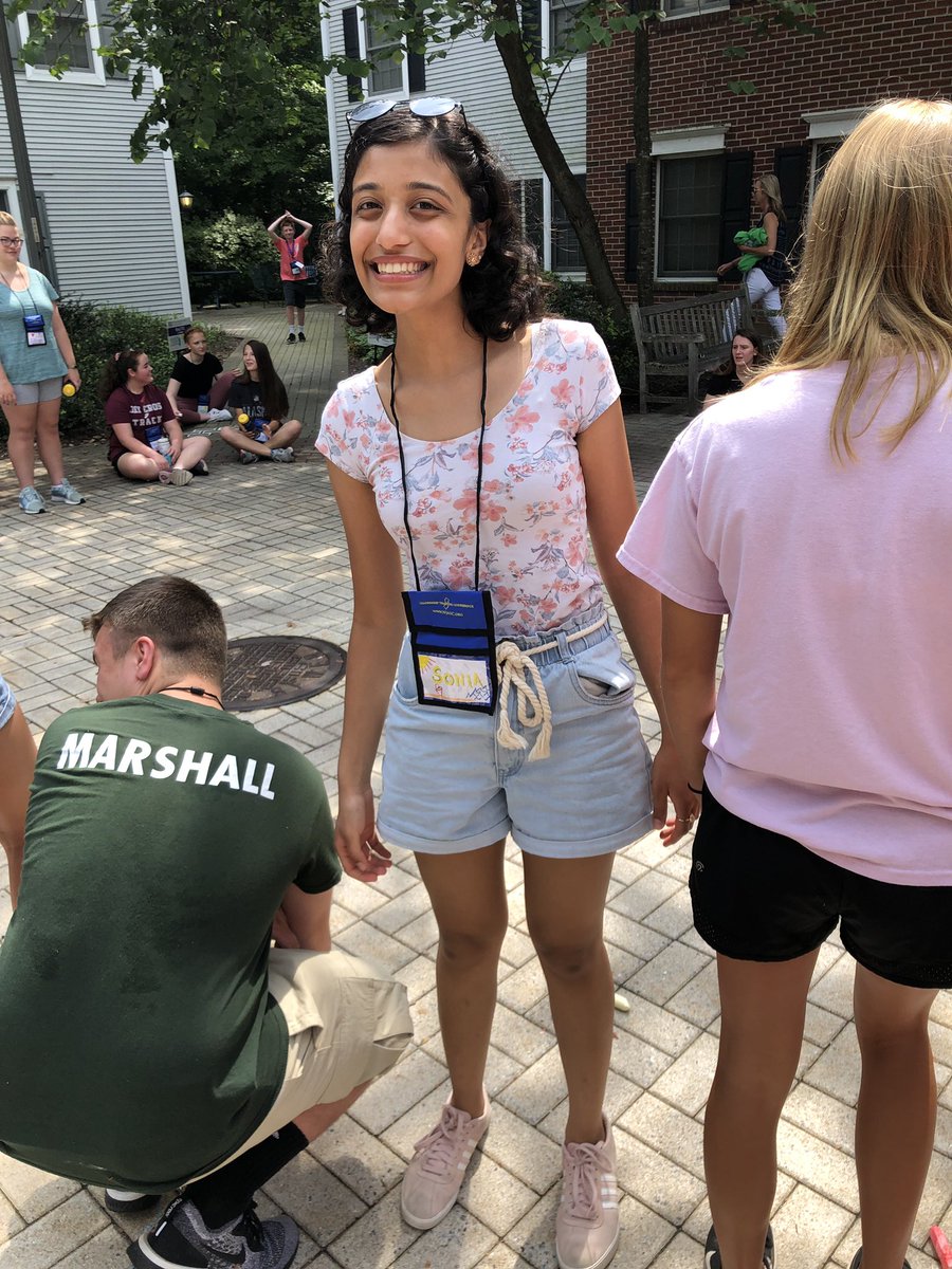 HSNBlueHole's tweet photo. 5 HSN student leaders, along with State Officer Rohan Patel, are currently at the 64th #LeadershipTrainingConference, at @TCNJ! They will spend the next 4 days #LevelingUp and expanding their leadership skills, to bring back to North stuco! @njasc https://t.co/4lzp40CGLH