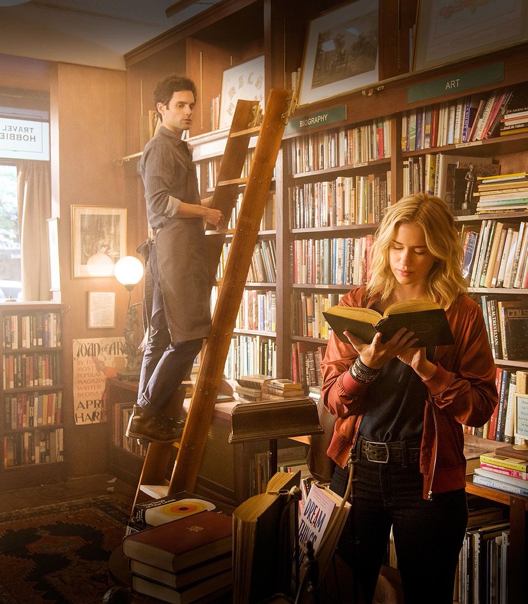 Книги в которых герой читает книги. Откуда приходят герои любимых книг. Книжка мультяшная. Книги в которых герой читает книги. Книги которые читают герои книг.